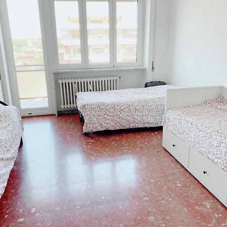 Female Dormitory For Only Female Panzió Róma Kültér fotó